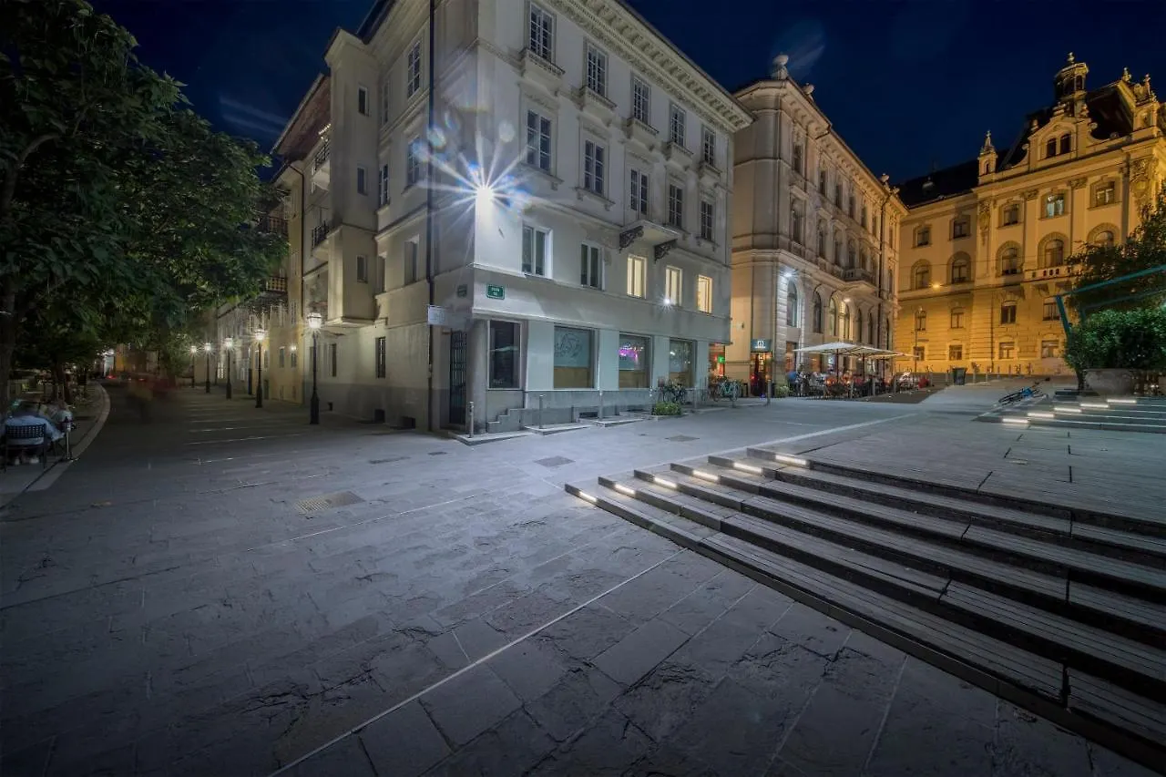 Apartment Karinatura Ljubljana